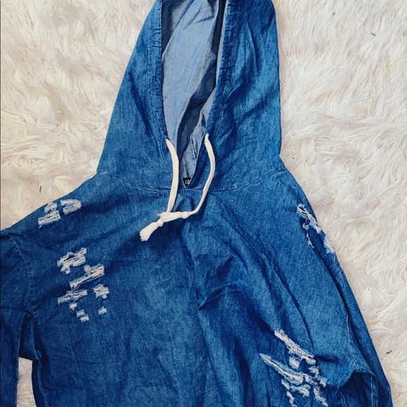 FASHION NOVA CROP DENIM HOODIE - Picture 3 of 4